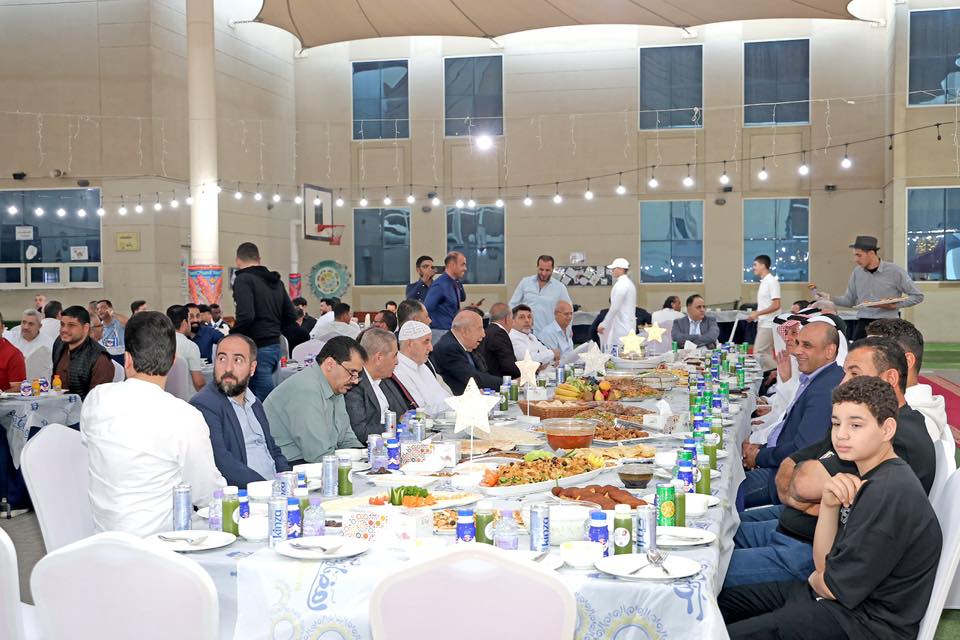 إفطار جماعي